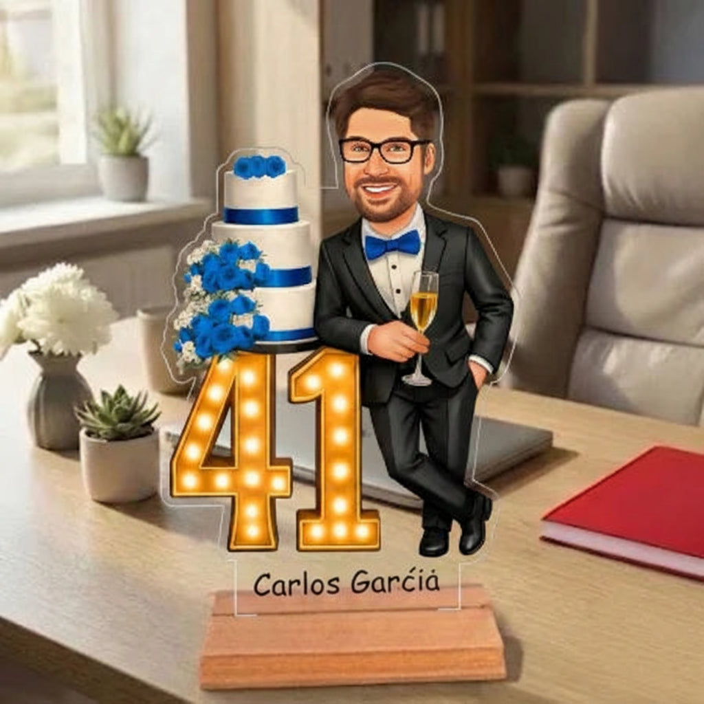 Caricatura Aniversario Hombre - Estatua Personalizada tipo Trofeo