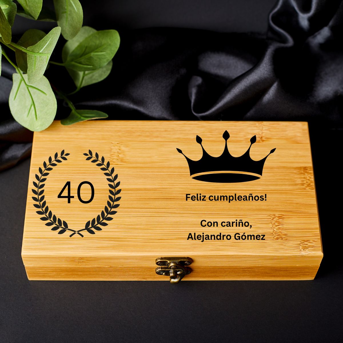 Set de vino personalizado: Estuche de madera y accesorios de sumiller
