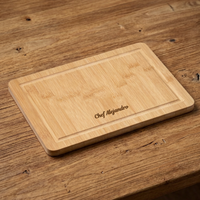 Tabla de cortar de bambú personalizada (30 x 20 cm) – ¡Un regalo práctico y con personalidad!